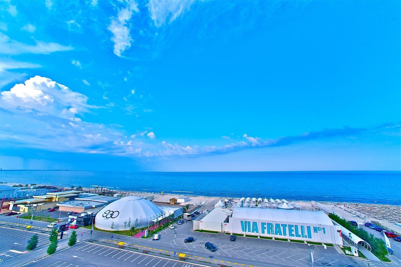 Axy Apartament Mamaia Apartment Bagian luar foto