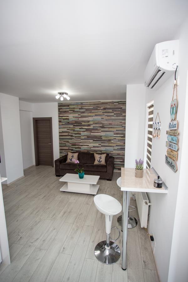 Axy Apartament Mamaia Apartment Bagian luar foto